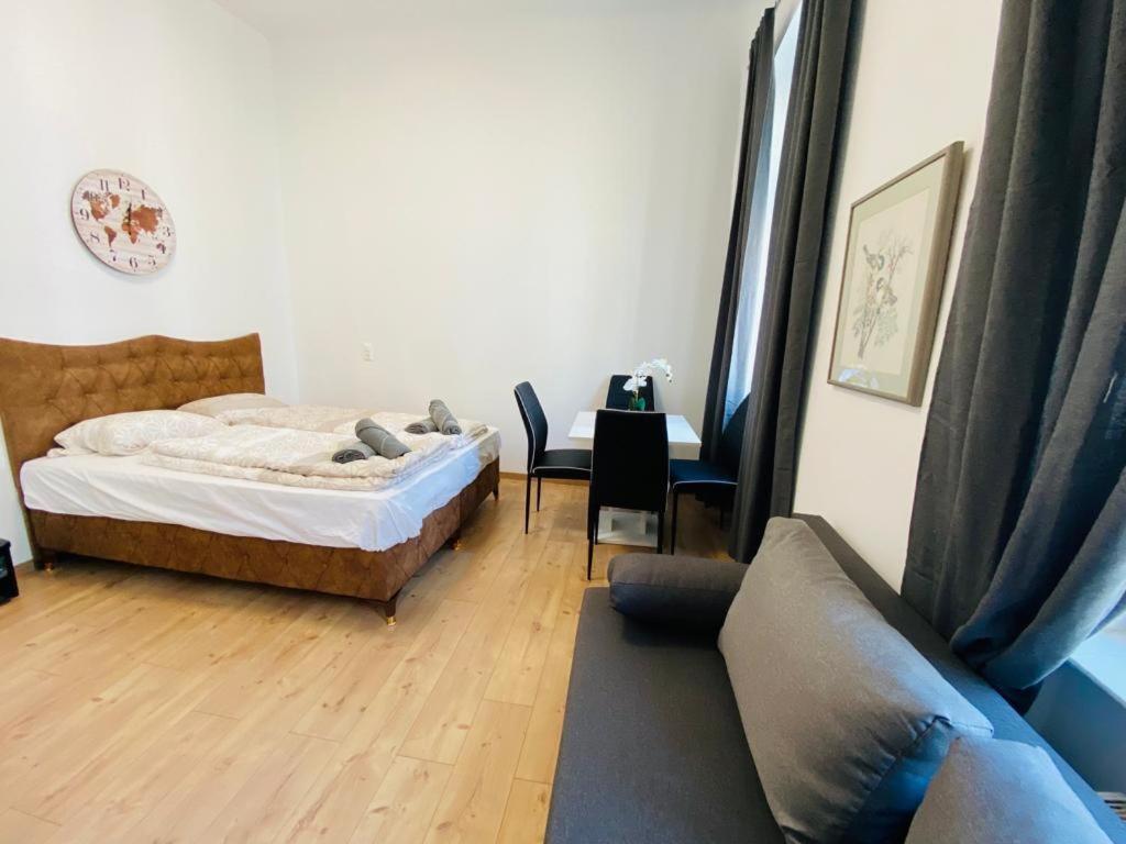Premium Triple Room Dw Виена Екстериор снимка